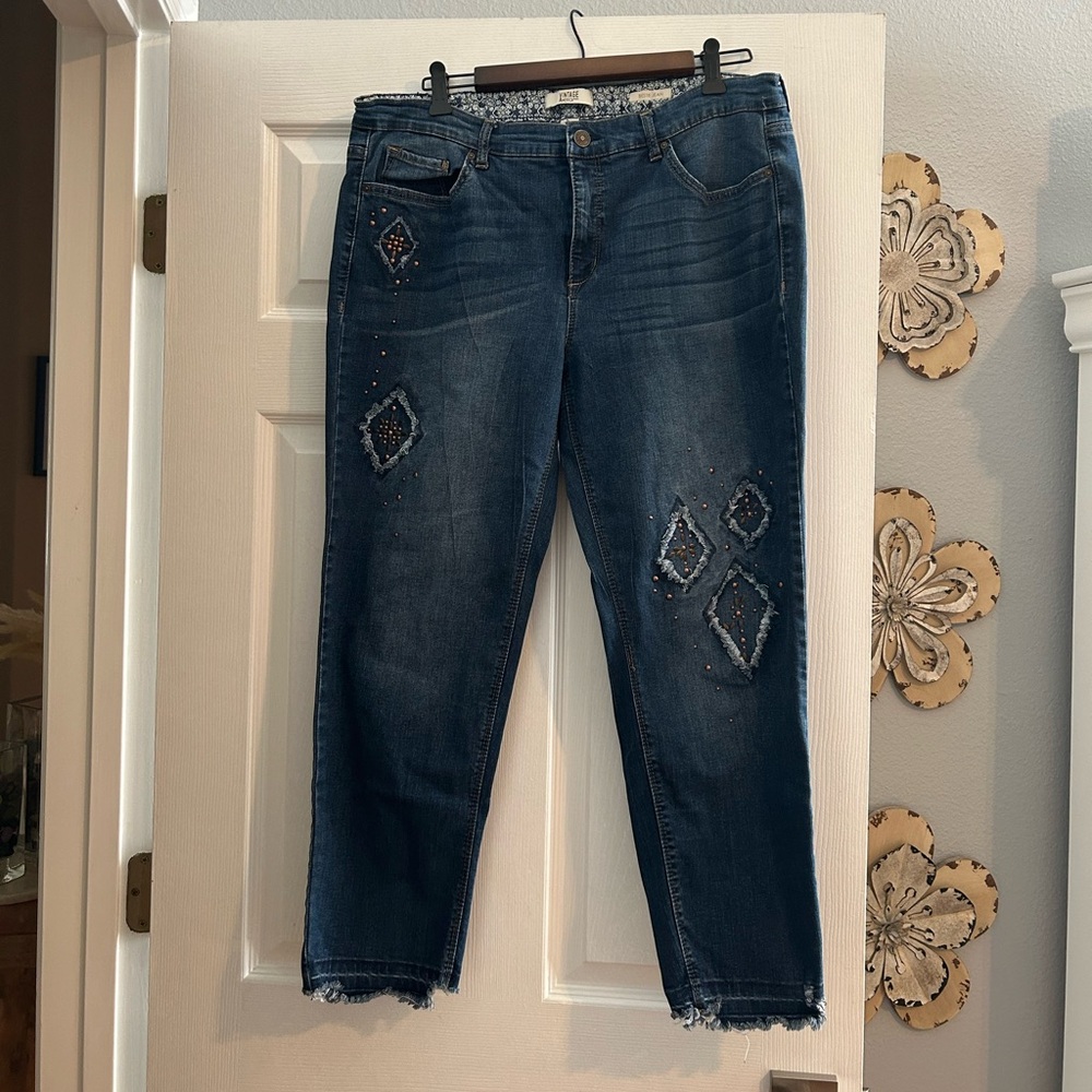 Vintage America Bestie Jean size 14R 32 cropped